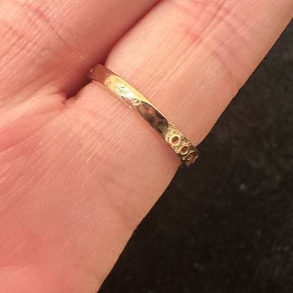 10 k gold and amethyst ring - Picture 7 of 11